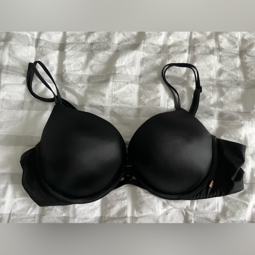 Victoria’s Secret Very Sexy Push Up Bra